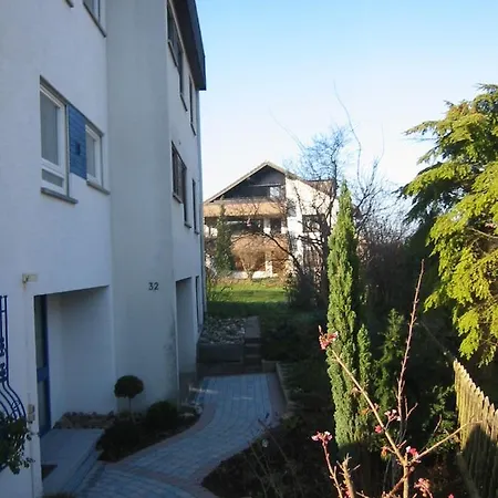 Haus Bubro Mit 160 Qm Im Grunen Bei