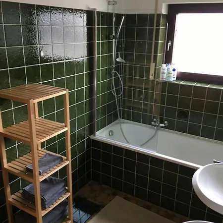 Haus Bubro Mit 160 Qm Im Grunen Bei Hébergement de vacances Pforzheim